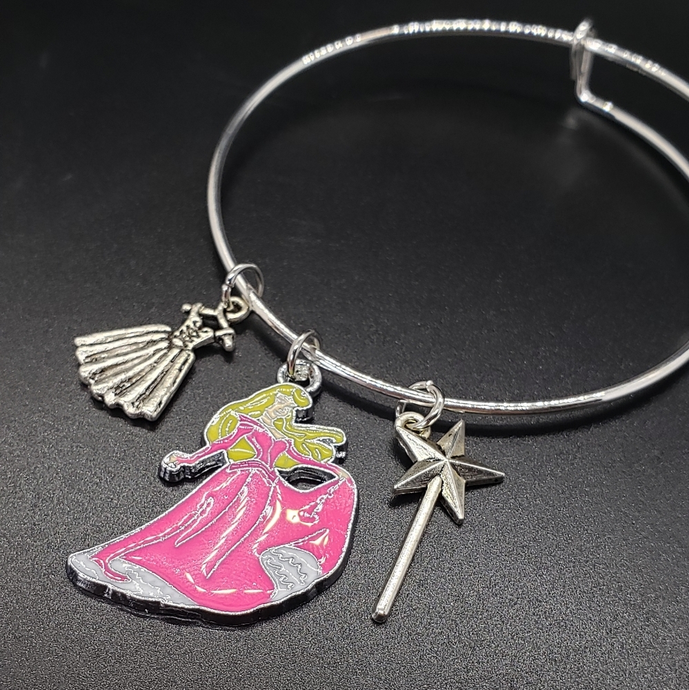 Sleeping Beauty Disney Insipred Bangle Bracelet - Picture 2 of 5